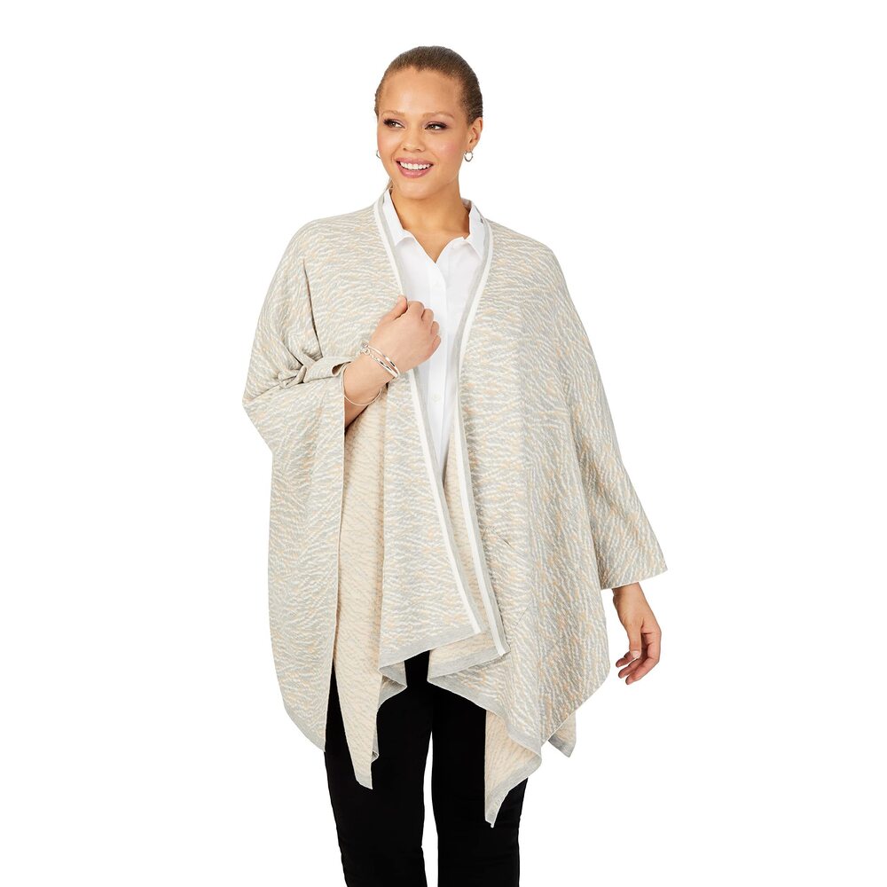 2122 Women's Plus Size Animal Shawl, Ivory Multi, O/s